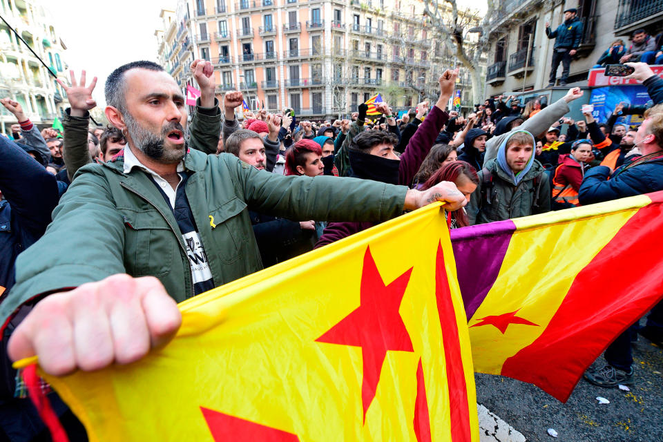 Barcelona: Bilder der Proteste gegen die Festnahme Puigdemonts