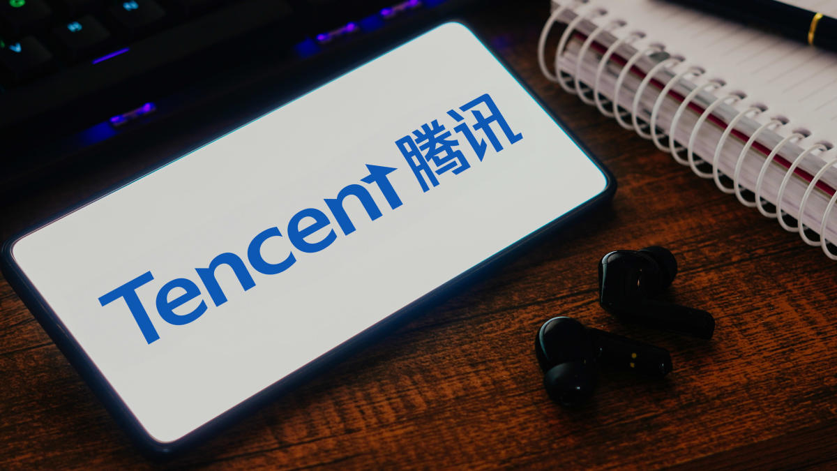 Tencent announces layoffs 2024 labor market outlook