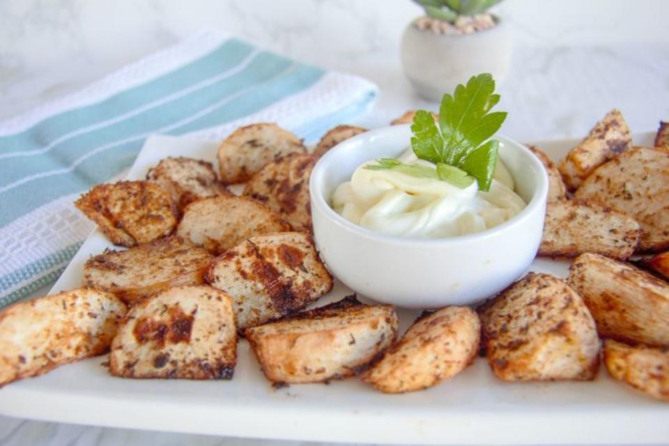 <p>Divalicious Recipes</p><p>Turnip wedges are covered in spice and roasted until crispy. A perfect low-carb side dish to your burger or a healthy snack with a dip.</p><p><strong>Get the recipe:</strong> <a href="https://divaliciousrecipes.com/spicy-turnip-wedges-low-carb/" rel="nofollow noopener" target="_blank" data-ylk="slk:Spicy Turnip Wedges;elm:context_link;itc:0;sec:content-canvas" class="link "><strong>Spicy Turnip Wedges</strong></a></p>