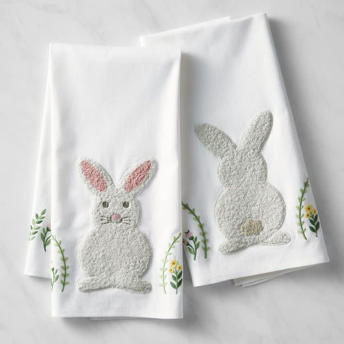 10) Embroidered Bunny Towels, Set of 2