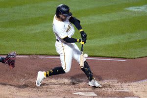 Contreras hits 1st-inning slam, Cubs beat Pirates 9-0