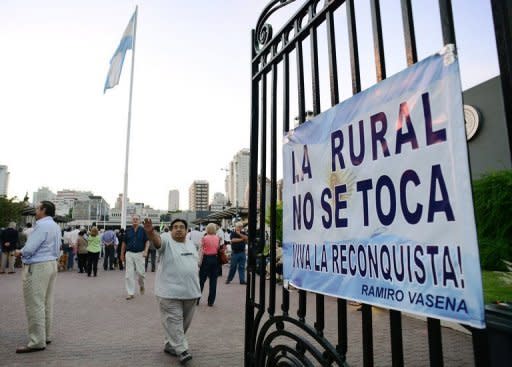 La justicia frenó la confiscación de un valioso inmueble de la poderosa Sociedad Rural Argentina (SRA) en Buenos Aires al dar lugar a un amparo de la entidad agraria, informó el sábado una fuente judicial. (AFP | str)