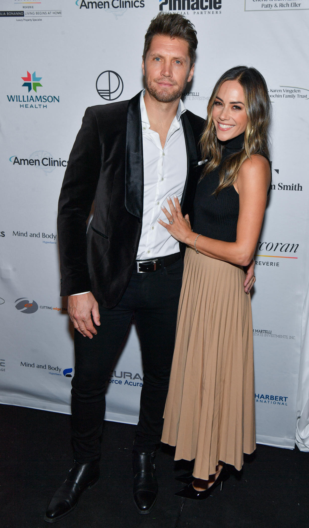 Jana Kramer and Allan Russell