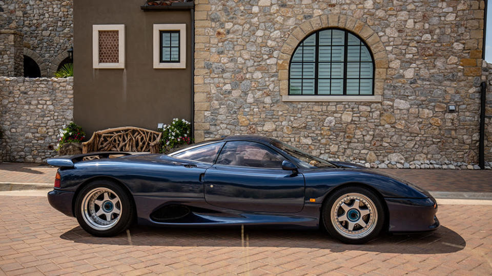 The 1991 Jaguar XJR-15 from the side