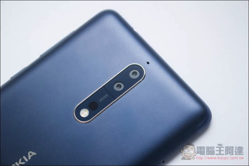 NOKIA 8 開箱 、評測CP值最高旗艦機 遠傳獨賣並贈 Google Play 千元購物金