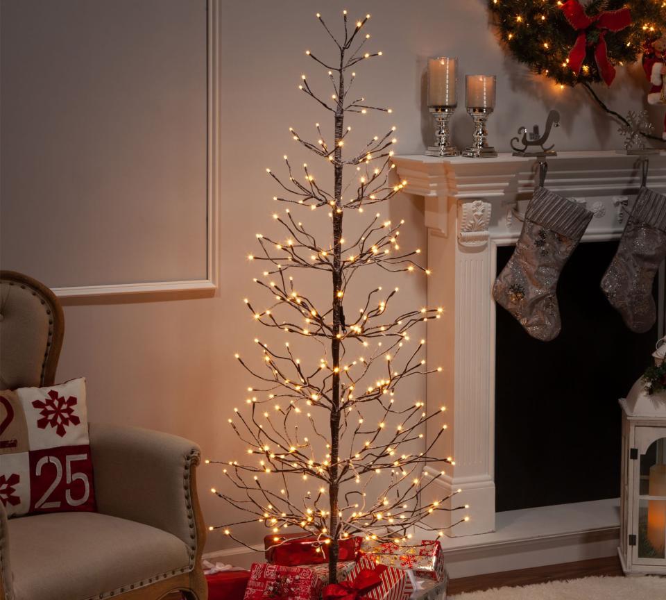 <p><a href="https://go.redirectingat.com?id=74968X1596630&url=https%3A%2F%2Fwww.potterybarn.com%2Fproducts%2Flight-up-snowy-pine-trees%2F&sref=https%3A%2F%2Fwww.housebeautiful.com%2Fentertaining%2Fholidays-celebrations%2Fg45459230%2Fchristmas-tree-substitutes-alternatives%2F" rel="nofollow noopener" target="_blank" data-ylk="slk:Shop Now;elm:context_link;itc:0;sec:content-canvas" class="link ">Shop Now</a></p><p>LED Light Christmas Tree</p><p>$129.00</p>