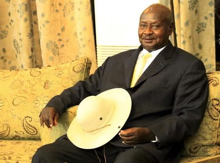 Uganda's President Yoweri Museveni smiles at Khartoum Airport during an official visit to Sudan September 15, 2015. REUTERS/Mohamed Nureldin Abdallah