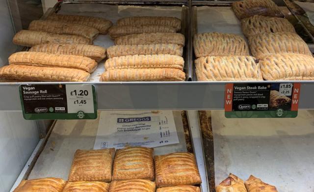 Literally just 9 breath-taking pictures of Greggs Sausage Rolls