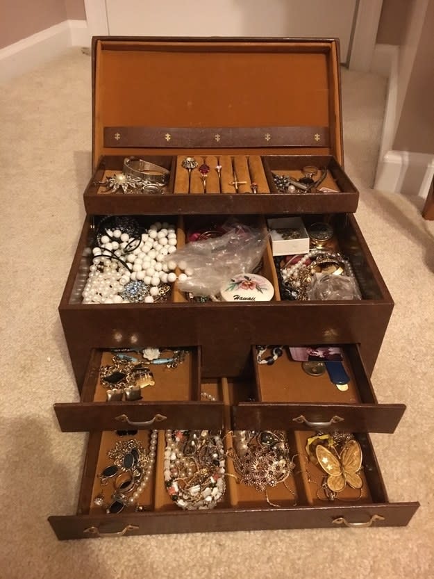 <div><p>"I inherited my great grandmother’s old jewelry box when my grandfather died. I remember always looking at the broaches and necklaces as a little girl and loving it. <b>I honestly think the majority of the jewelry is not worth much, but I got my 'something blue' and my 'something old' from the box when I got married.</b> It’s so special to me that I keep it next to my bed and think of all those memories."</p><p> —<a href="https://www.buzzfeed.com/bethanyp4c7450957" rel="nofollow noopener" target="_blank" data-ylk="slk:bethanyp4c7450957;elm:context_link;itc:0;sec:content-canvas" class="link ">bethanyp4c7450957</a></p></div><span><a href="https://www.buzzfeed.com/bethanyp4c7450957" rel="nofollow noopener" target="_blank" data-ylk="slk:buzzfeed.com;elm:context_link;itc:0;sec:content-canvas" class="link ">buzzfeed.com</a></span>