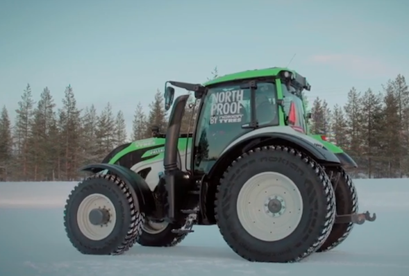 Tractor world record attempt