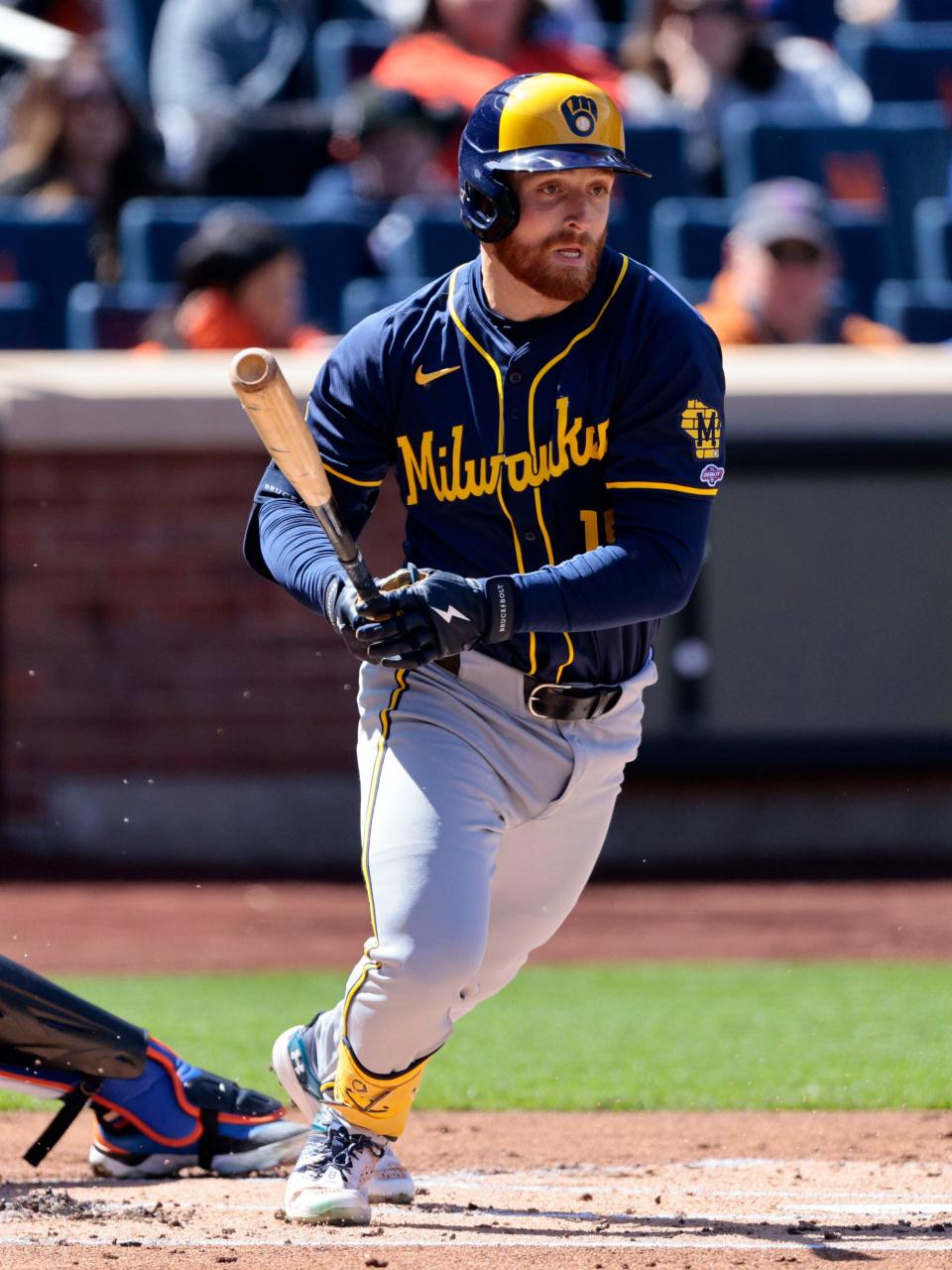 Oliver Dunn made his MLB debut on Saturday, and also collected his first hit.