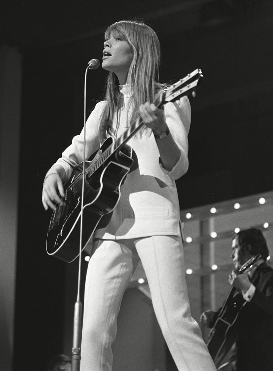 At the London Palladium in 1967, her last year of live performances