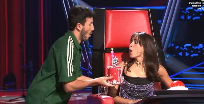 Aitana Ocaña y Sebastián Yatra en La Voz Kids