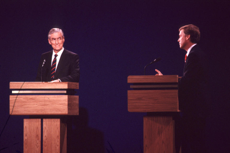 Vice presidential candidates Sen. Lloyd Bentsen and Sen. Dan Quayle at a campaign debate in 1988. (Photo: Steve Liss/the Life Images Collection via Getty Images/Getty Images)