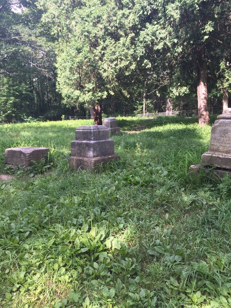 Bachelor’s Grove Cemetery in Midlothian, Illinois