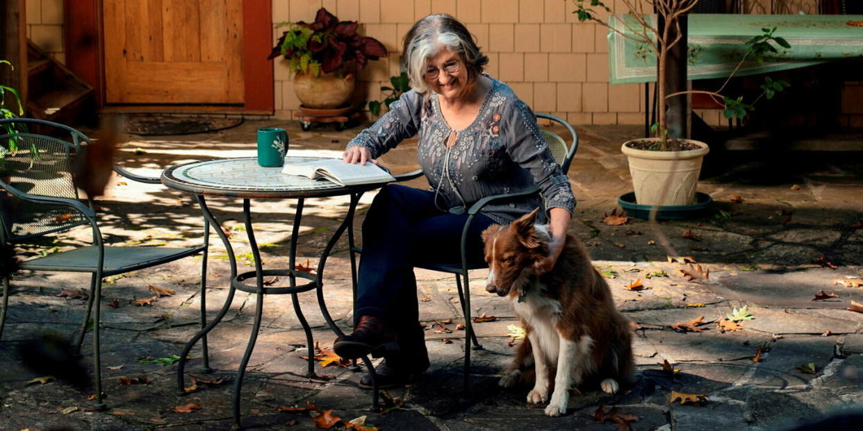 Barbara Kingsolver, dans sa maison, à Meadowview, en Virginie, en 2022. - Credit:©MIKE BELLEME/The New York Times-REDUX-REA