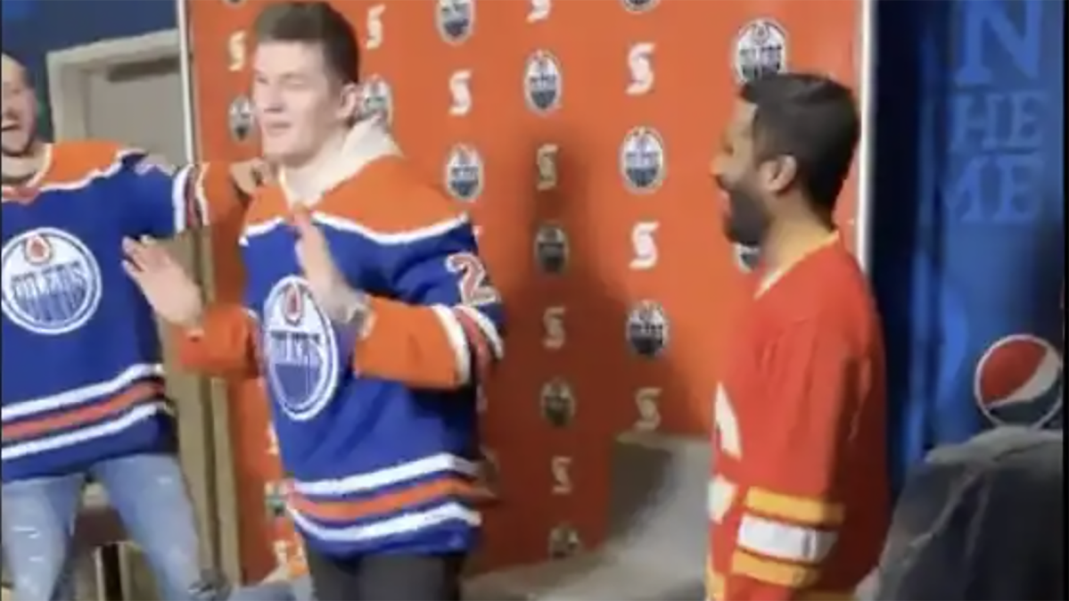 Klim Kostin des Oilers refuse de prendre une photo avec un fan des Flames