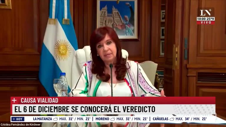  “Cuando hablé de ‘lawfare’ fui muy generosa. Si dije que este era el tribunal del lawfare, después de todo lo que me tocó vivir, este tribunal es un pelotón de fusilamiento”, apuntó Cristina Kirchner contra los magistrados