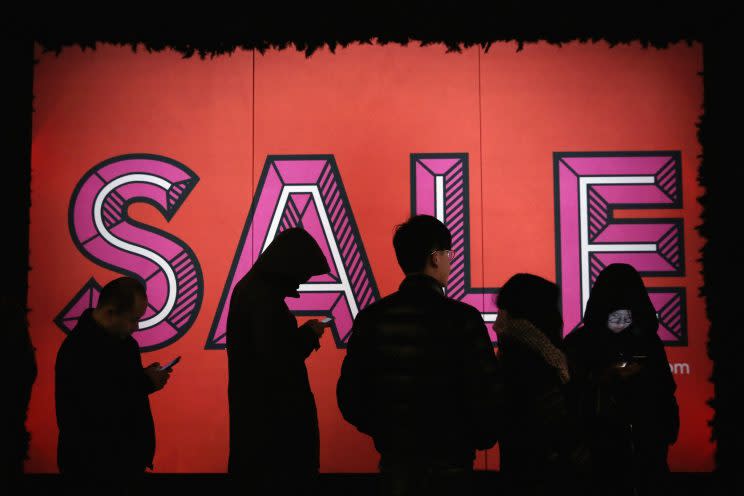 It's easy to get lost in the Boxing Day sales [Photo: Getty]