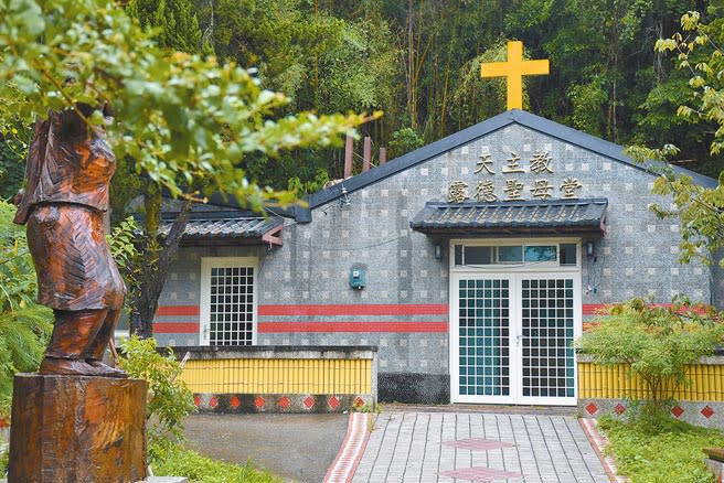 象鼻部落的天主教露德聖母堂是泰安鄉南3村的信仰中心。（謝明俊攝）