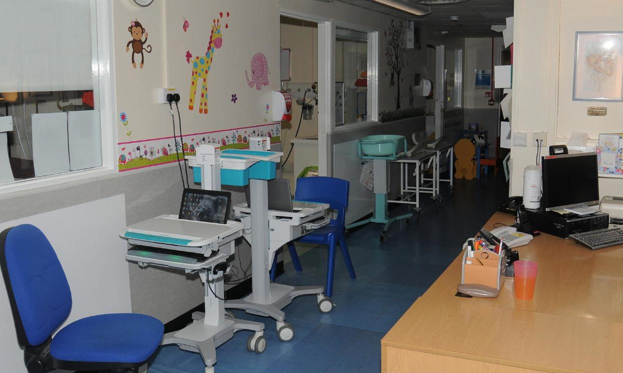 <span>An area of the Countess of Chester hospital's neonatal unit, where Lucy Letby was a nurse from 2015 to 2016.</span><span>Photograph: Cheshire constabulary/CPS/PA</span>