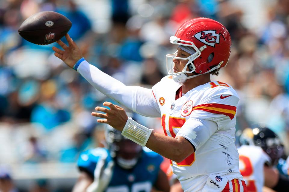 Kansas City Chiefs quarterback Patrick Mahomes (15) passes the ball during the second quarter of a NFL football game Sunday, Sept. 17, 2023 at EverBank Stadium in Jacksonville, Fla. The Kansas City Chiefs defeated the <a class="link " href="https://sports.yahoo.com/nfl/teams/jacksonville/" data-i13n="sec:content-canvas;subsec:anchor_text;elm:context_link" data-ylk="slk:Jacksonville Jaguars;sec:content-canvas;subsec:anchor_text;elm:context_link;itc:0">Jacksonville Jaguars</a> 17-9. [Corey Perrine/Florida Times-Union]