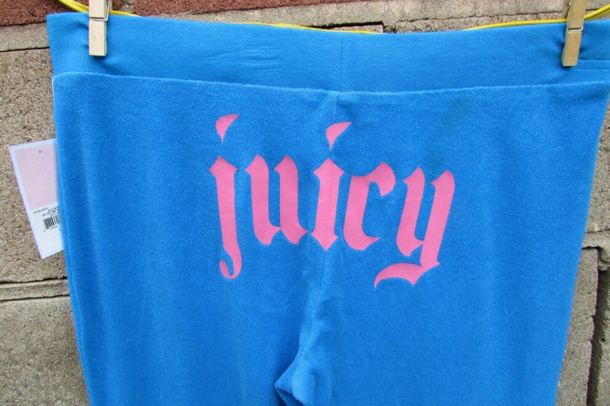 juicy sweatpants with Butt Writing