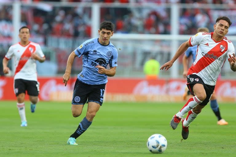 River y Belgrano igualan en Córdoba