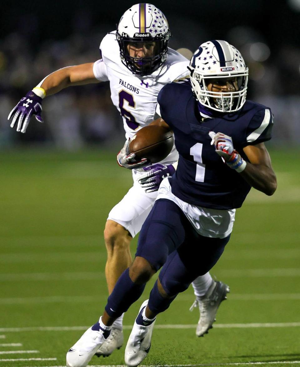 Richland receiver C.J. Nelson (1) gets past Keller Timber Creek defensive back Nolan Killday (6) for a 31 yard touchdown reception during the first half of a High School Football game, Friday night, October 9, 2020 played at Keller ISD Staduim in Keller, Tx. (Steve Nurenberg Special to the Star-Telegram)