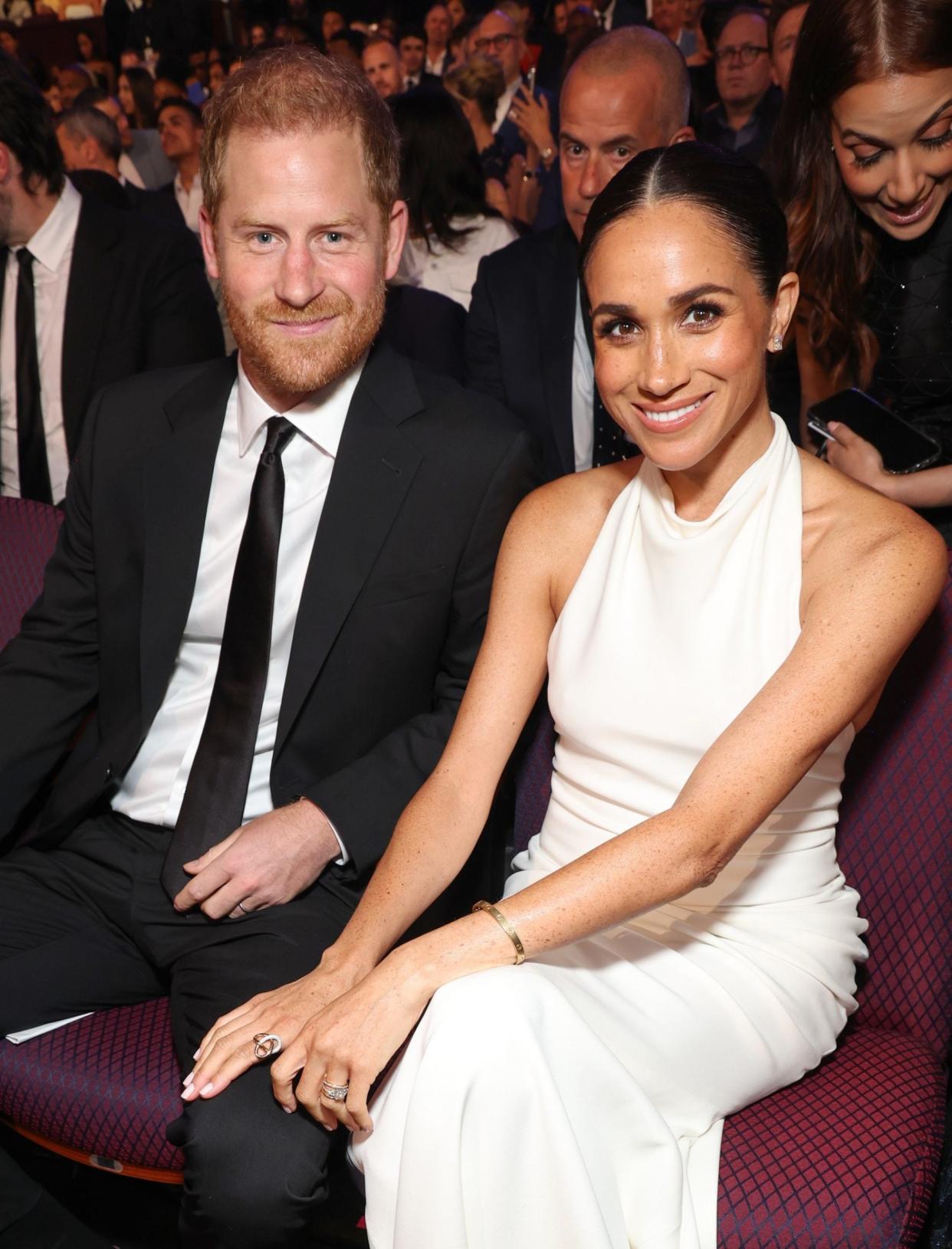 The Duchess wore a custom floor-length design by Oscar de la Renta for her first public appearance in months