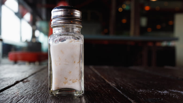 Salt shaker with raw rice