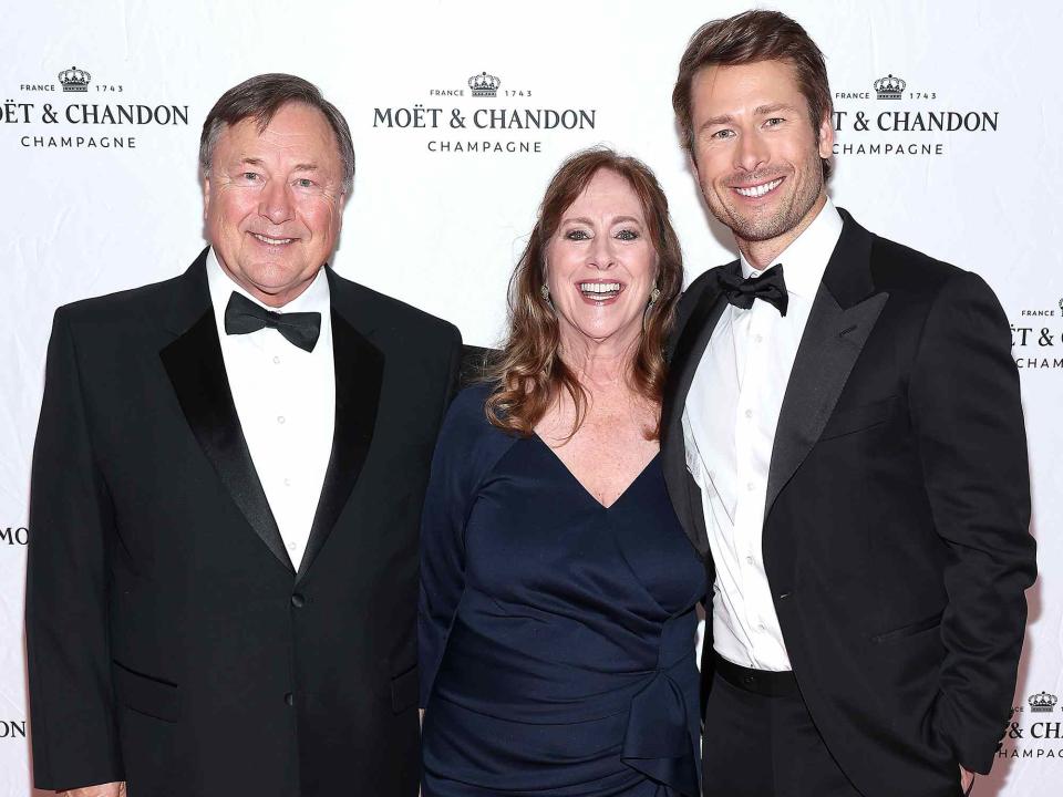 <p>Paul Morigi/Getty</p> Glen Powell and his parents Cyndy Powell and Glen Powell Sr. attend the 2023 American Valor: A Salute to Our Heroes event in November 2023 in Washington, D.C.