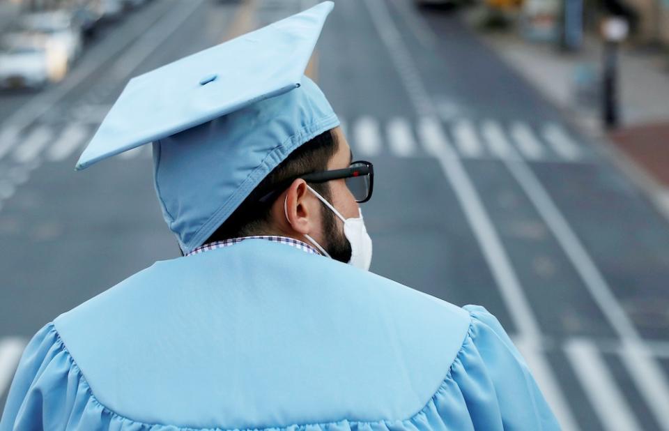 A graduating Masters student from the Columbia University Graduate School of Architecture, Planning and Preservation (GSAPP) in Manhattan, New York City, U.S., May 15, 2020. (Photo: REUTERS/Andrew Kelly)