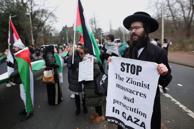 Protests near the ICJ in the Hague as Israel and South Africa face each other in Gaza genocide case
