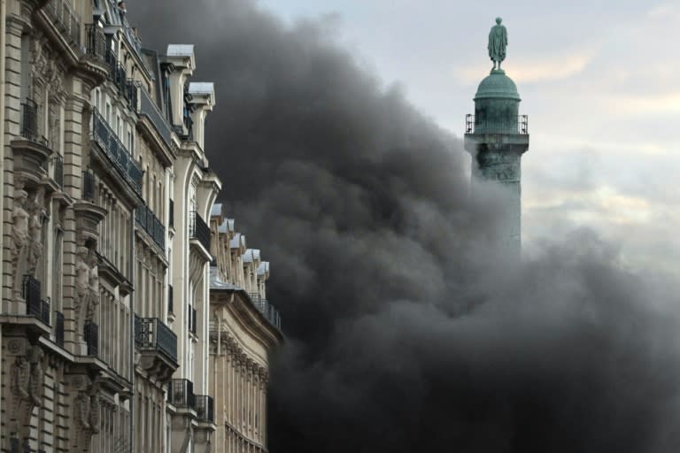 The Place Vendôme in Paris was engulfed in a cloud of black smoke on March 8, 2012 after a fire broke out