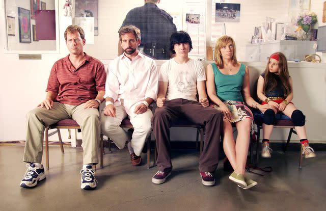 ©Fox Searchlight/Courtesy Everett Collection. Greg Kinnear, Steve Carell, Paul Dano, Toni Colette, Abigail Breslin, 2006.