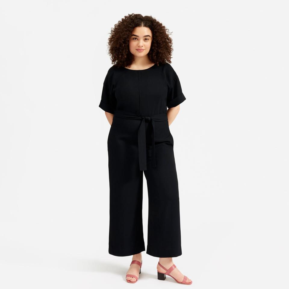 If you shun shimmer, you'll love this&nbsp;simple and sophisticated jumpsuit. <a href="https://fave.co/2YoPqX0" target="_blank" rel="noopener noreferrer"><strong>Get it for $130 at Everlane</strong></a>.&nbsp;