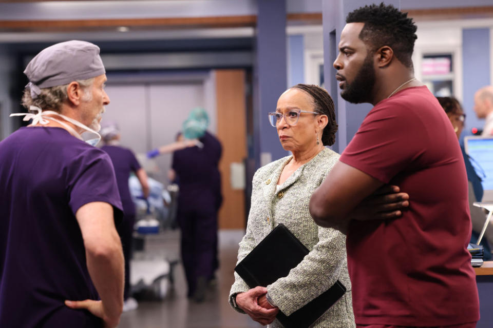 Steven Weber as Dean Archer, S. Epatha Merkerson as Sharon Goodwin, Guy Lockard as Dylan Scott - Credit: NBC