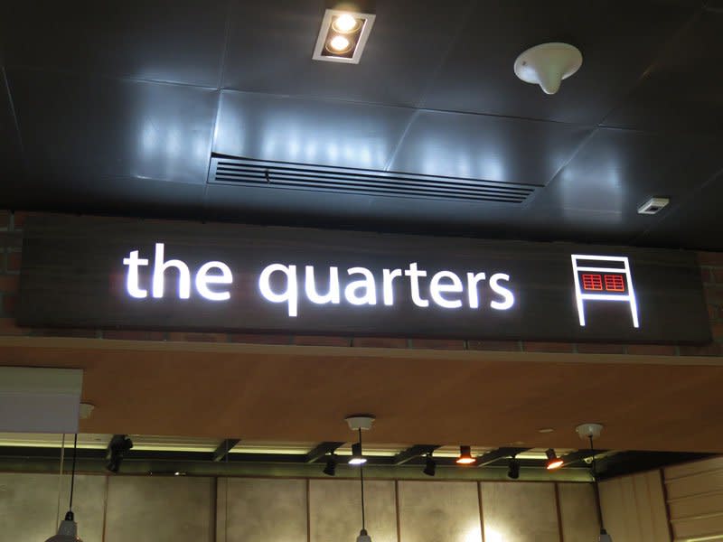 The-Quarters modsin cafe singapore