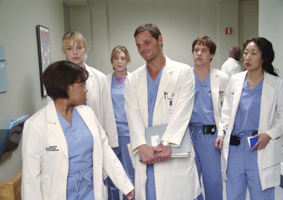 <h1 class="title">GREY'S ANATOMY "If Tomorrow Never Comes" CHANDRA WILSON, KATHERINE HEIGL, ELLEN POMPEO, JUSTIN CHAMBERS, T.R. KNIGHT, SANDRA OH</h1><cite class="credit">Collection Christophel / Alamy Stock Photo</cite>