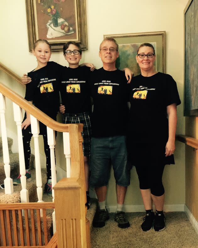 Dave, Deirdre and the kids preparing for the ALS Walk (Photo: Photo Courtesy Of Deirdre Fagan)