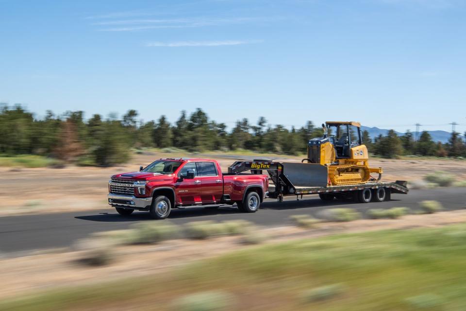 View Photos of the 2020 Chevrolet Silverado HD