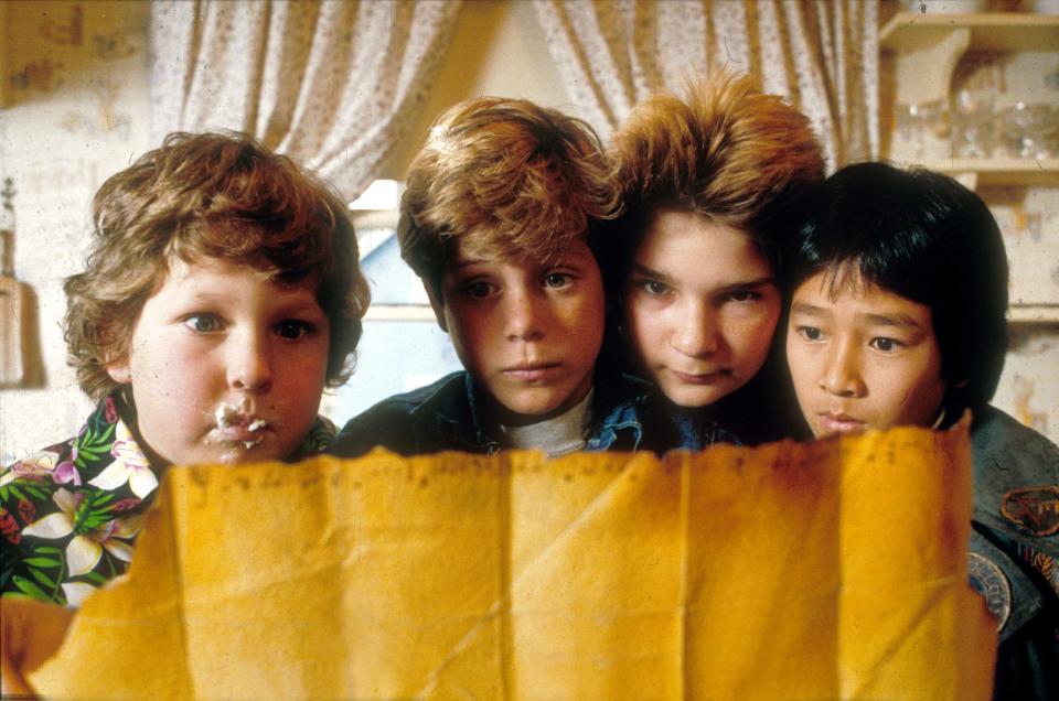 Jeff Cohen, Sean Astin, Corey Feldman, Ke Huy Quan in The Goonies (1985) (Moviestore/Shutterstock)