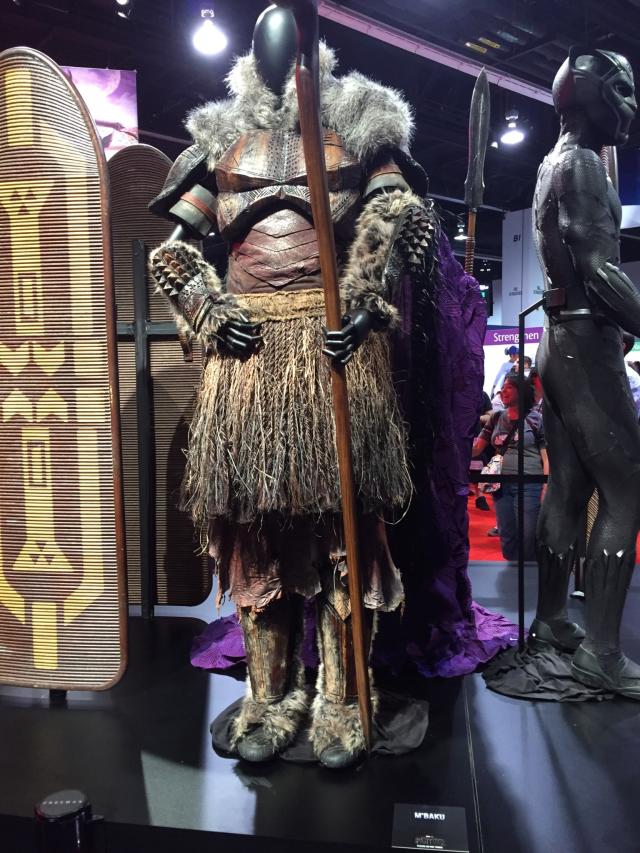 Hollywood Movie Costumes and Props: Chris Hemsworth's Thor costume from  Avengers: Infinity War on display