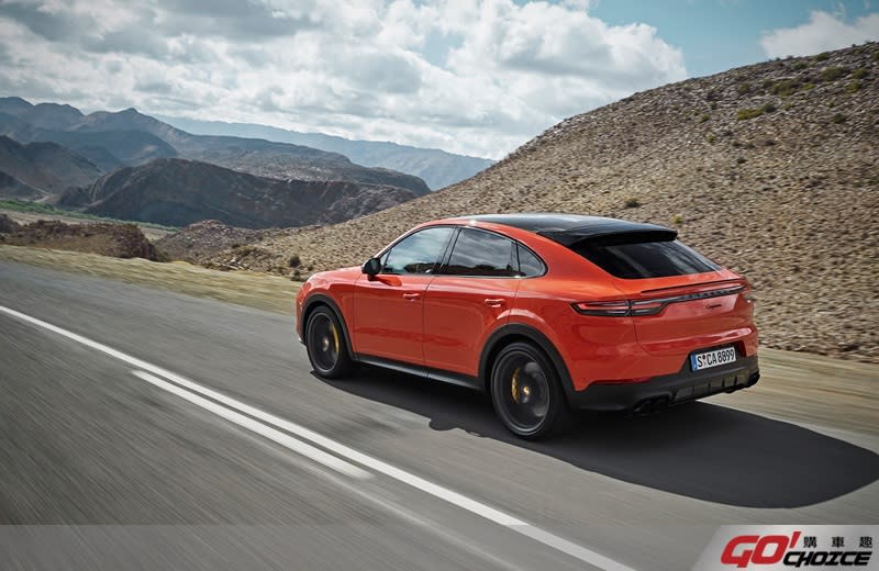 Cayenne Coupe-3