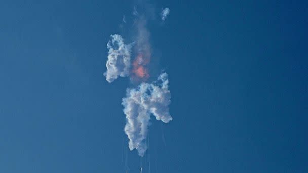 PHOTO: SpaceX's Starship explodes after launching from Starbase in Boca Chica, Texas, April 20, 2023. (Eric Gay/AP)