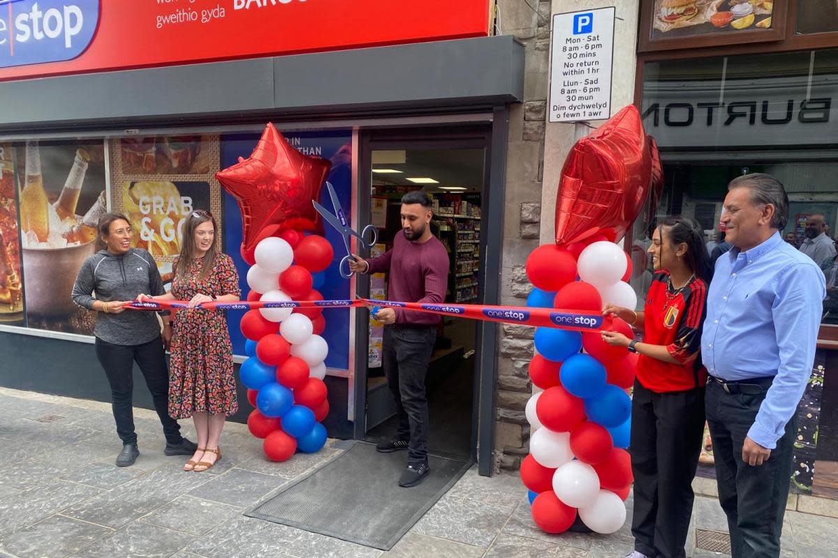 The One Stop opened on Hanbury Road in Bargoed <i>(Image: One Stop)</i>