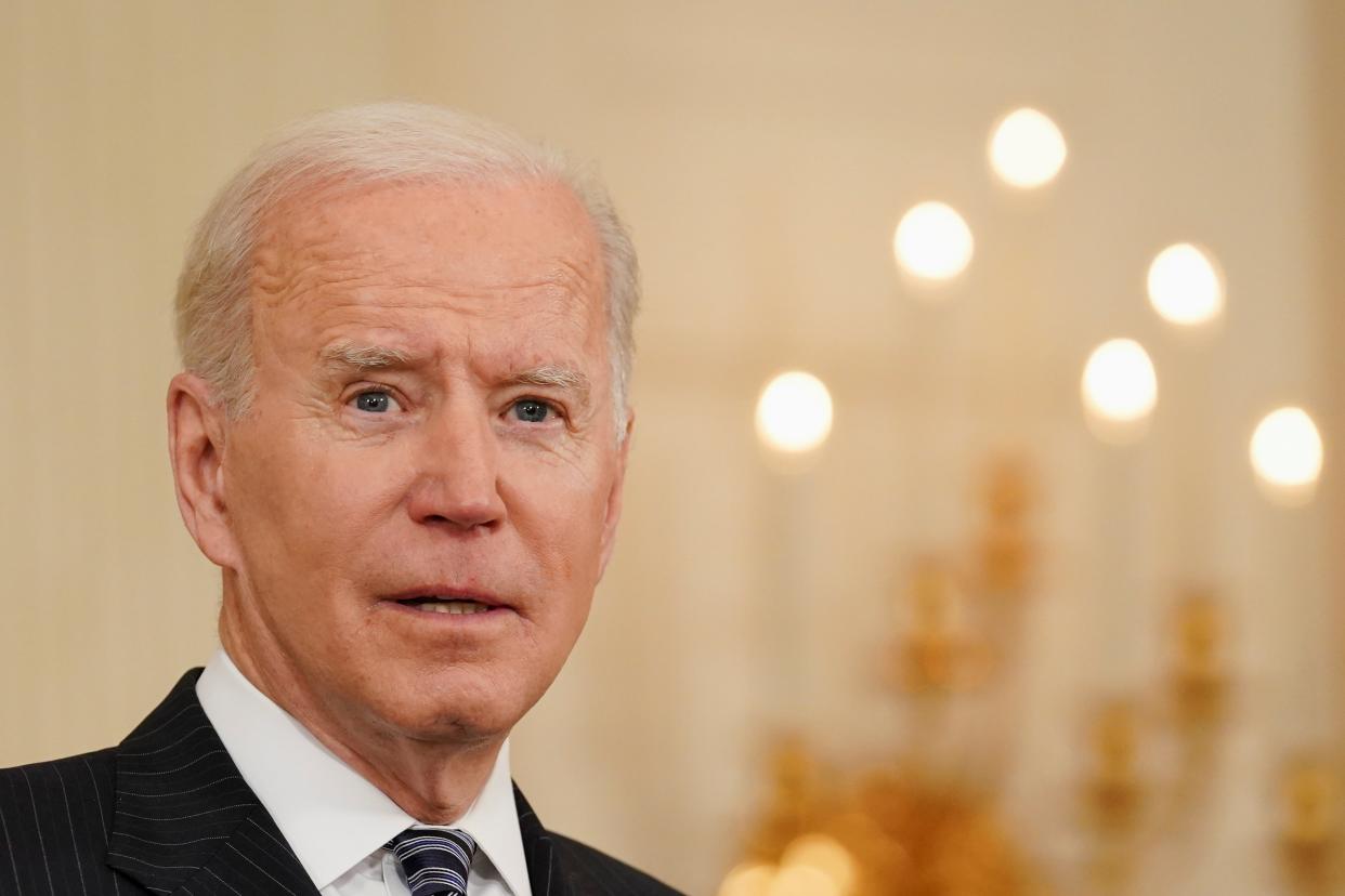 <p>US president Joe Biden delivers remarks on the state of the coronavirus disease (COVID-19) vaccinations from the State Dining Room at the White House in Washington, DC, 6 April, 2021. About 49 per cent adults in America identified with Joe Biden’s Democratic Party </p> (REUTERS/Kevin Lamarque )