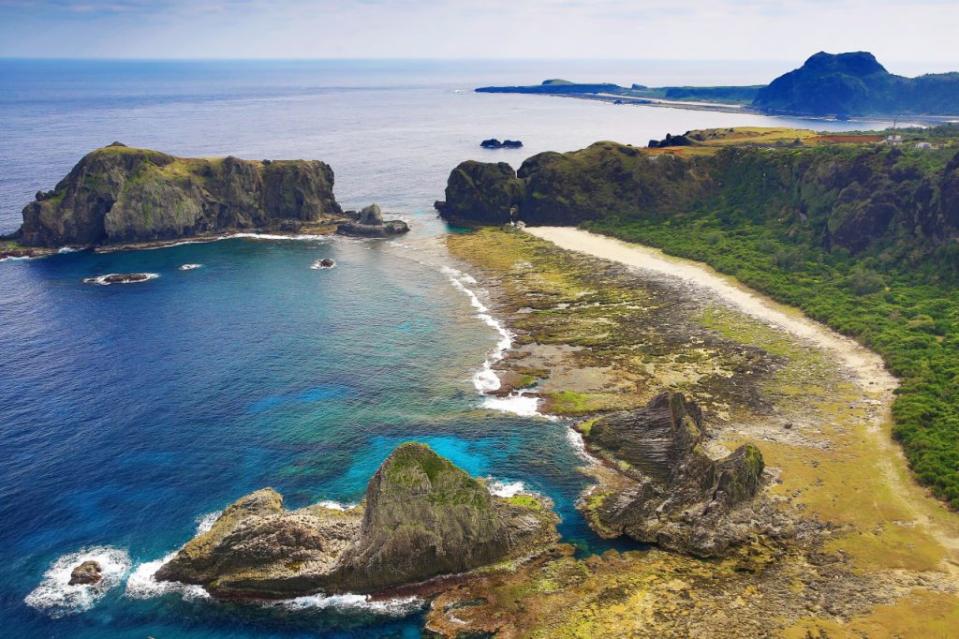 ▲綠島跨年景點推薦-綠島睡美人岩。（圖／Tripbaa趣吧！亞洲自由行專家）