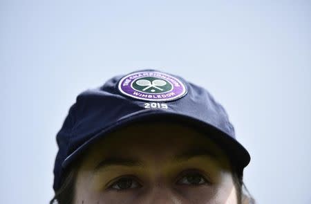 A ball girl at the Wimbledon Tennis Championships in London, June 29, 2015. REUTERS/Toby Melville